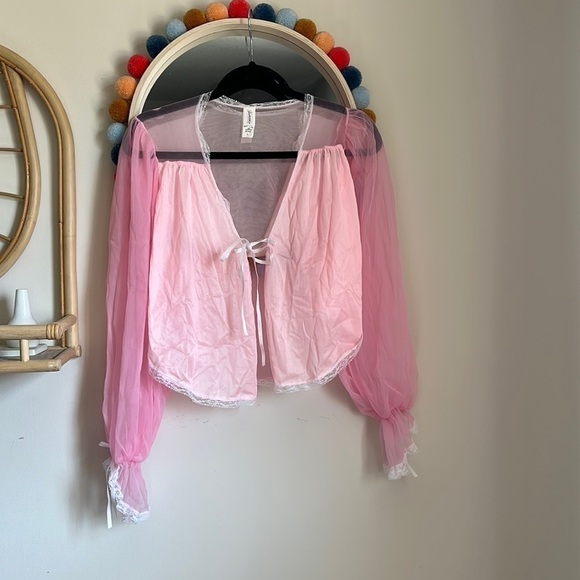 Vintage Frederick’s of Hollywood Sheer Mesh Cardigan Caplet Shrug Coverlet - Picture 1 of 6